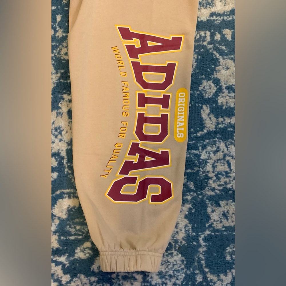 Adidas pants - Picture 2 of 3